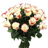Букет із 35 імпортних троянд
