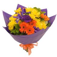 Букет із 5 гербер, 4 хризантеми і 4 ірисів
