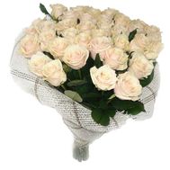 Букет із 37 троянд