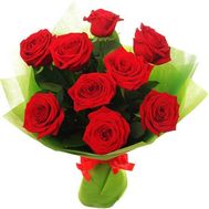 Букет із 9 червоних троянд
