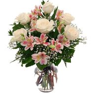 Букет квітів із 7 троянд і 4 альстромерій