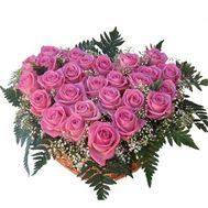 27 рожевих троянд