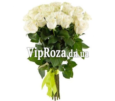 Букет із 17 білих троянд
