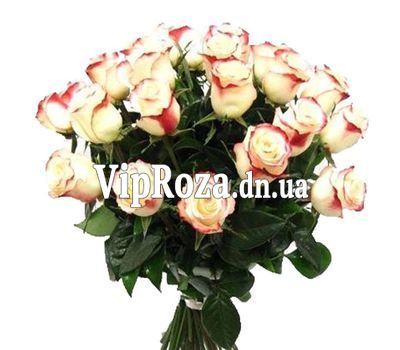 Букет із 35 імпортних троянд