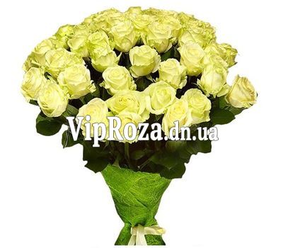 Букет із 35 білих троянд