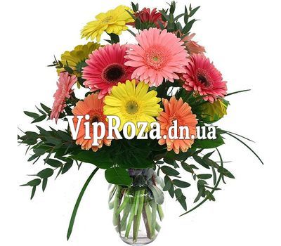 Букет квітів із 11 різнокольорових гербер