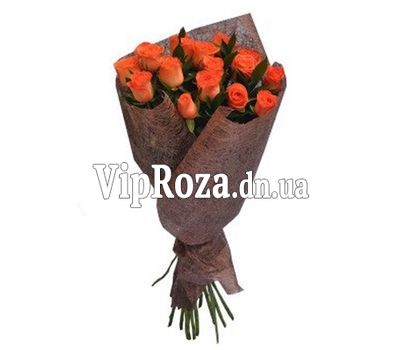 Букет із 17 помаранчевих троянд
