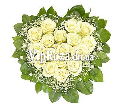 17 білих троянд