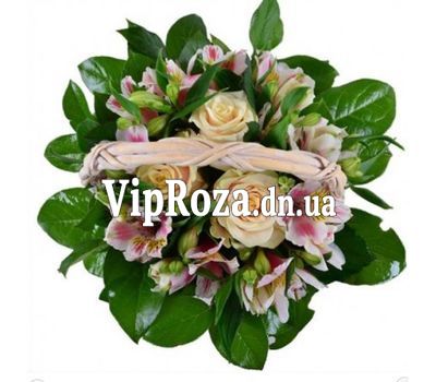 Кошик з 3 троянд і альстромерій
