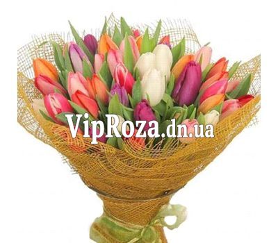 Букет із 85 тюльпанів