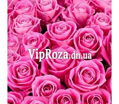 Рожеві троянди поштучно