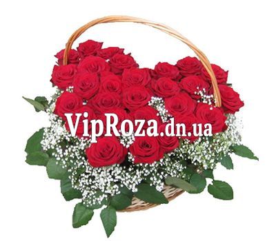 27 червоних троянд