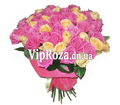 Букет із 57 троянд