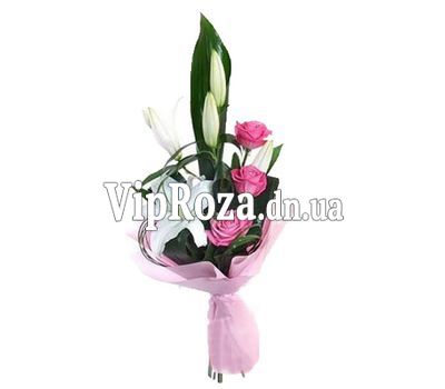 Букет квітів із 4 троянд і 1 лілії